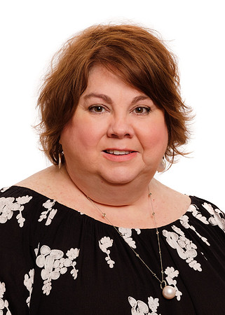 Egressy, Julie-8974-Headshot